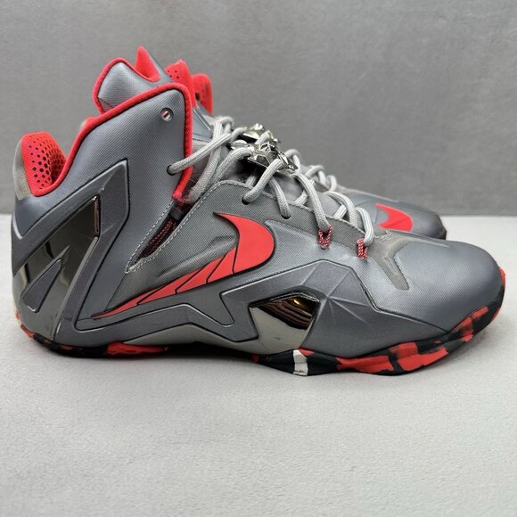 Nike LeBron 11 XI Elite 'Team' Mens Size 9.5 Basketball Shoes Wolf Grey 2014 - Picture 1 of 9